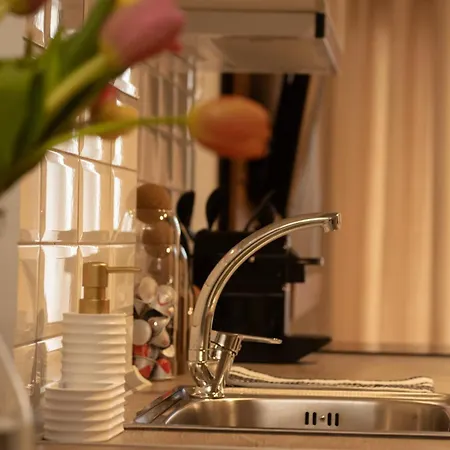 Vivere 01 - Cozy By Metro Terminus Apartment Thessaloniki