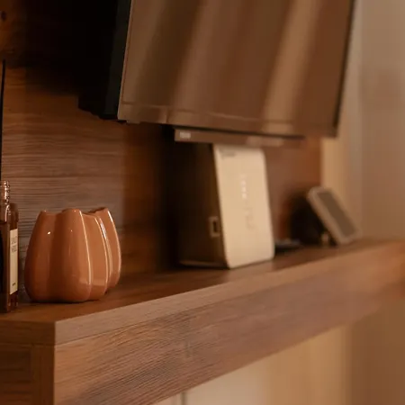 Vivere 01 - Cozy By Metro Terminus Apartment Thessaloniki