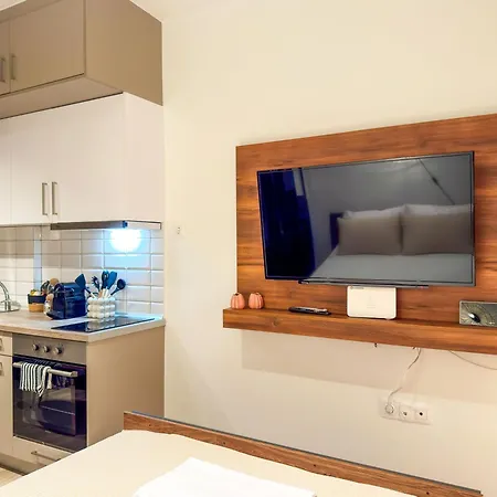 Vivere 01 - Cozy By Metro Terminus Apartamento Tessalónica