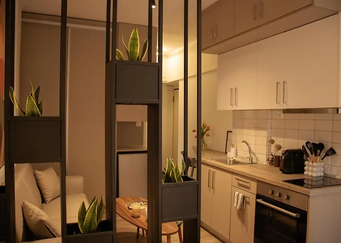 Vivere 01 - Cozy By Metro Terminus Salonic