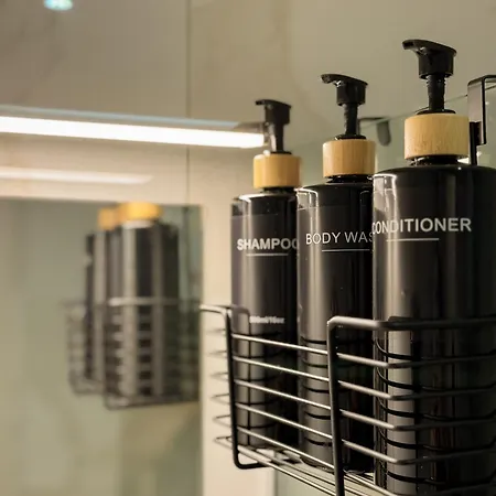 Vivere 01 - Cozy By Metro Terminus Апартаменты