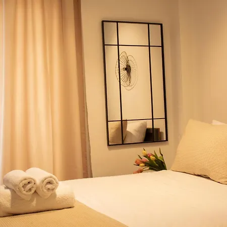 Vivere 01 - Cozy By Metro Terminus *